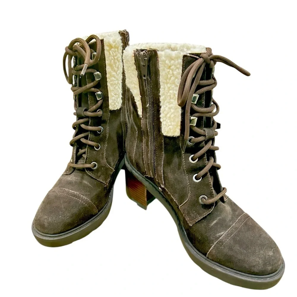 Marc Fisher Lansly Dark Brown suede lace up combat  Boots lug sole size 6.5